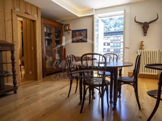Appartement à vendre 695 000 € 4 pièces 3 chambres 92,23 m² Étage 3/5 Est Saint-Gervais-les-Bains 74170