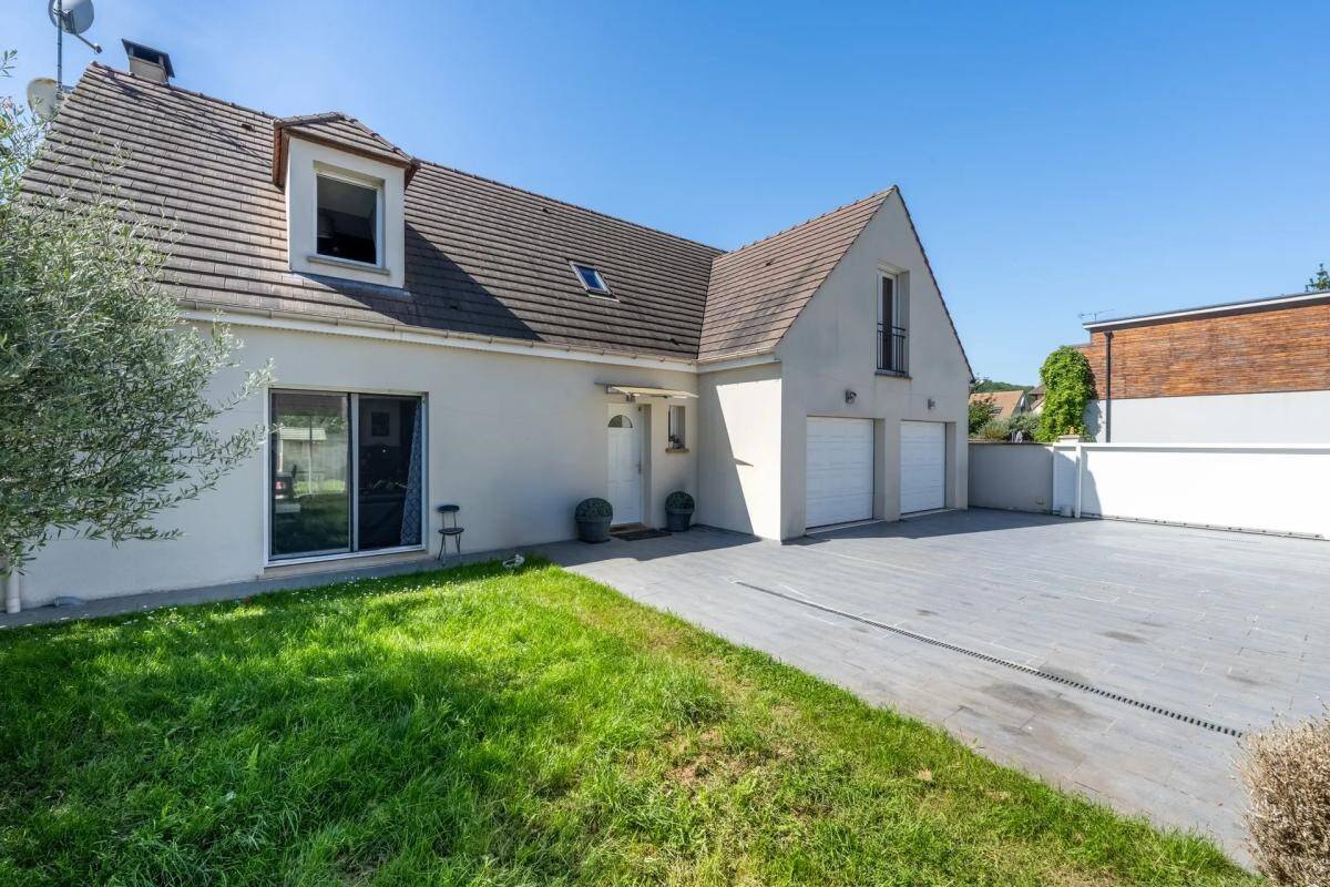 Maison à vendre, 201m², MEZIERES SUR SEINE