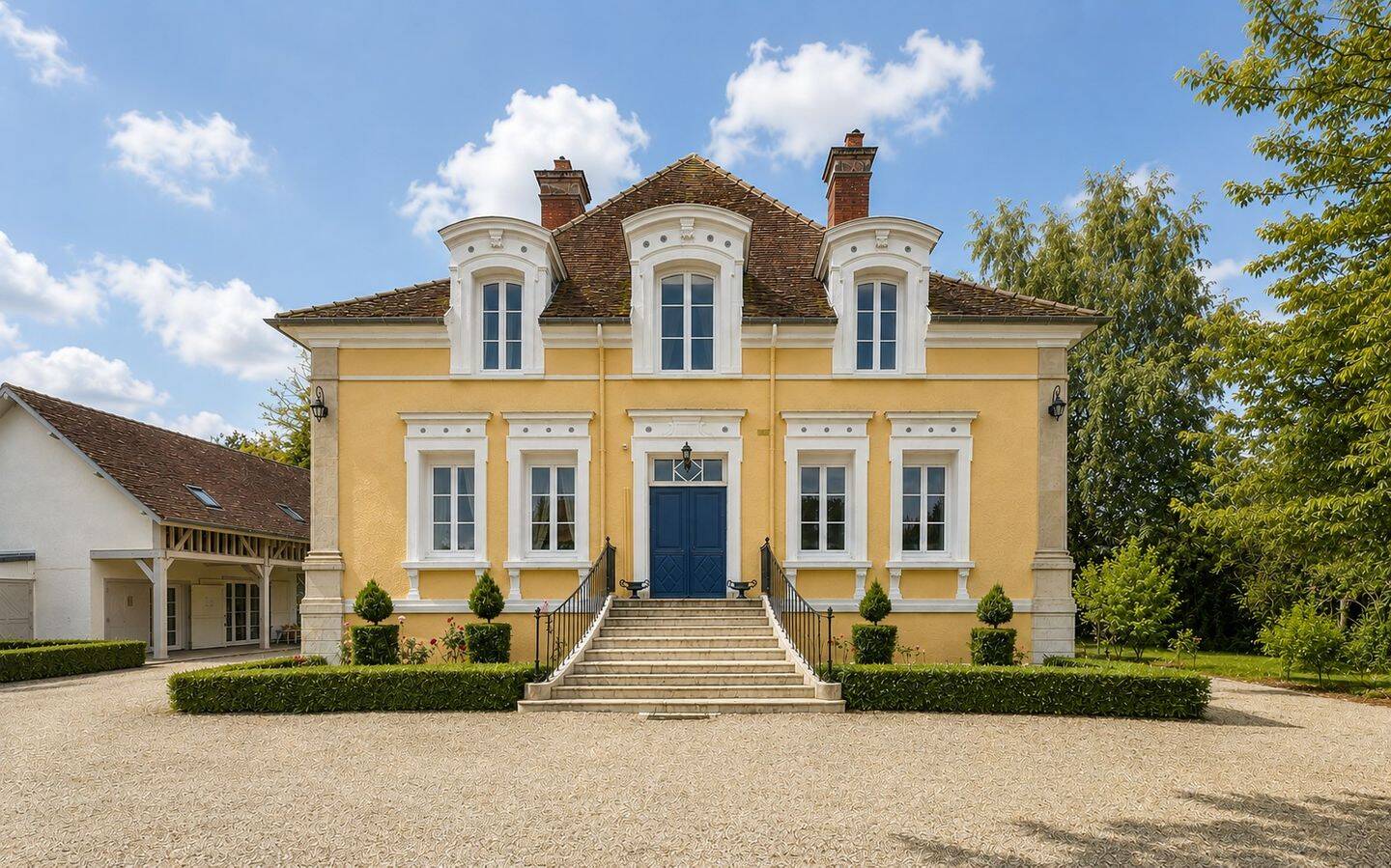 Maison à vendre, 500m², LUSIGNY SUR BARSE
