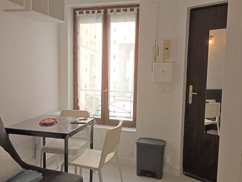 Maison à louer, 11m², SAINT CLOUD