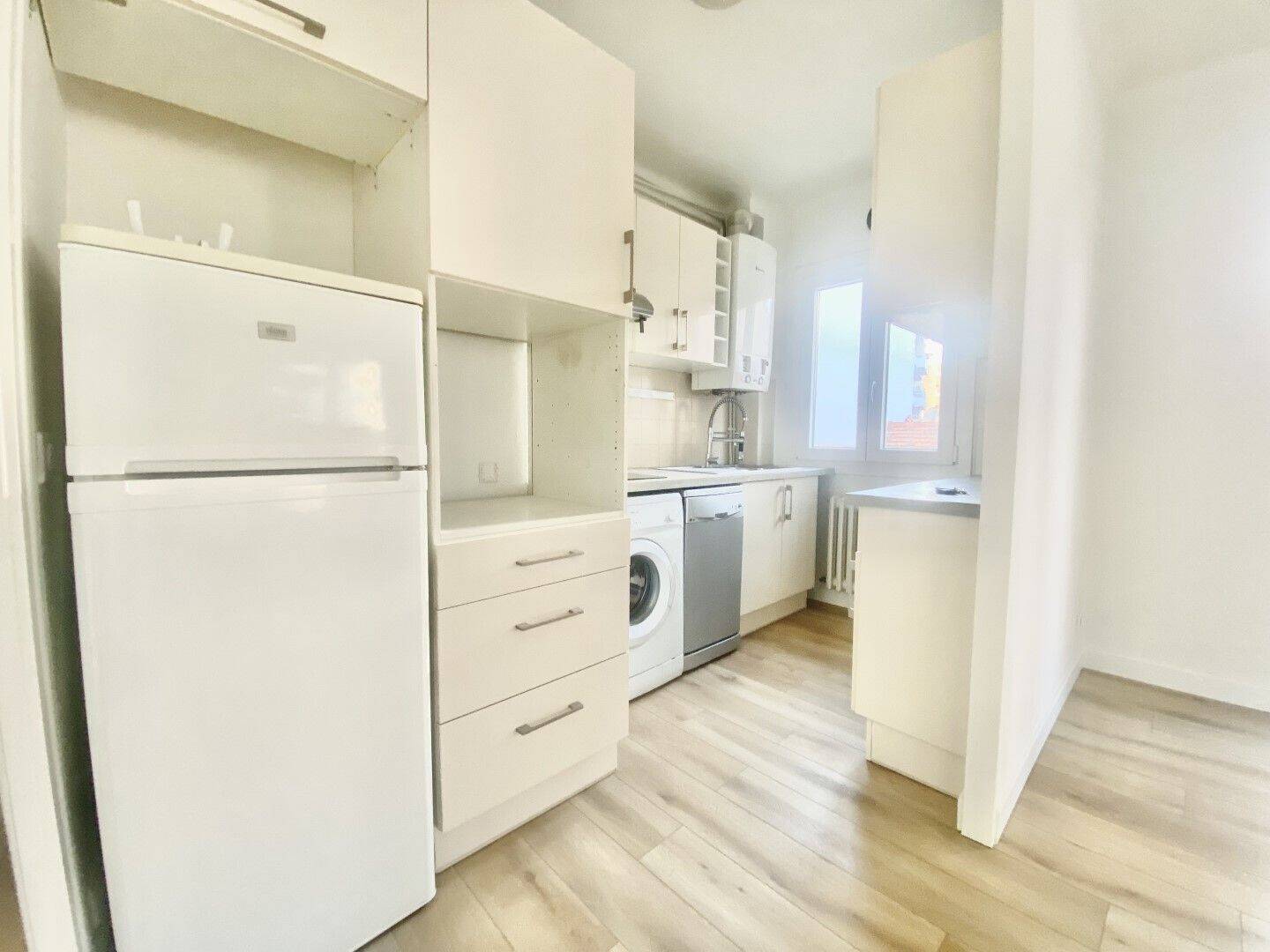 Maison à louer, 45m², ANTIBES