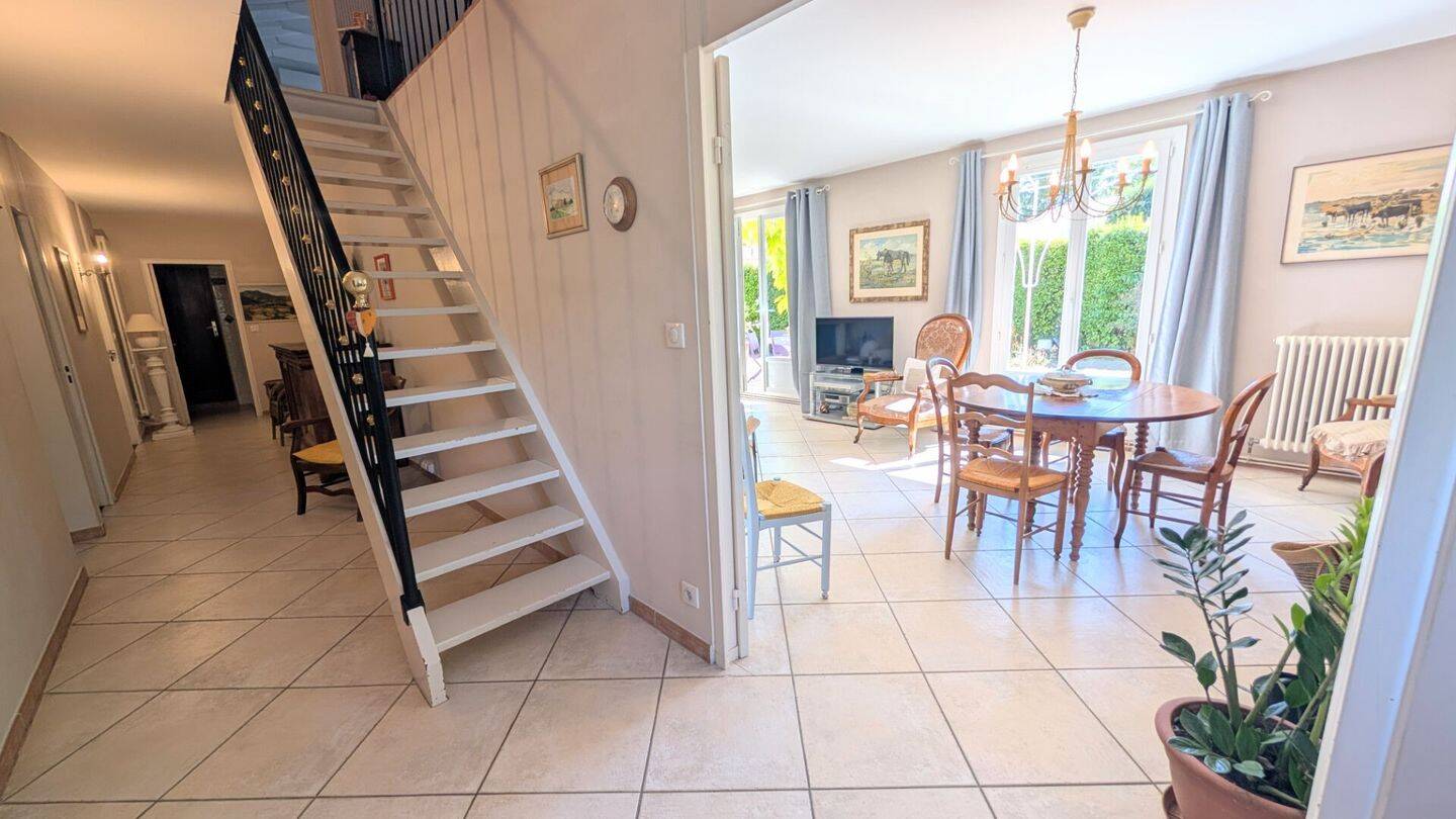 Maison à vendre, 159m², MONTFERRIER SUR LEZ