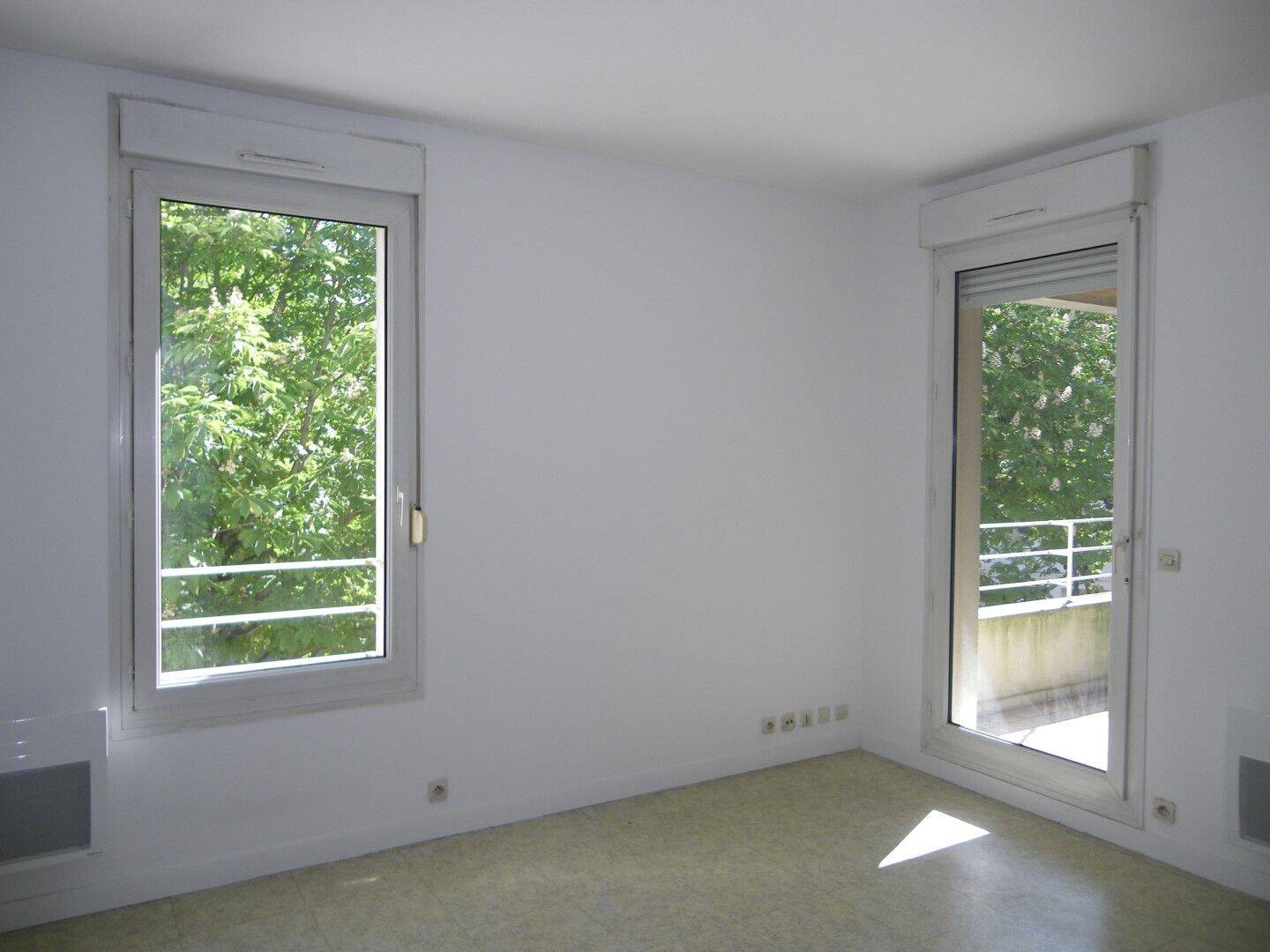 Maison à louer, 34m², SAINT MAUR DES FOSSES