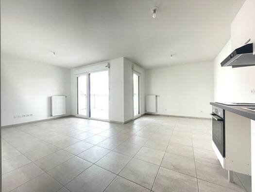 Appartement à louer 860 € 3 pièces 2 chambres 66 m² 3ème étage Laurier-Les Charmettes Chambery 73000