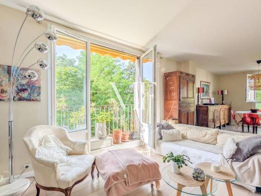 Appartement à vendre 499 000 € 4 pièces 3 chambres 84 m² Étage 2/3 Plateau-Mont Valérien Rueil-Malmaison 92500