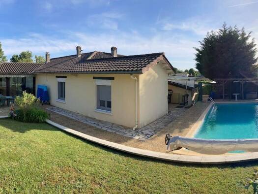Maison à vendre 306 000 € 5 pièces 4 chambres 126 m² 1 343 m² de terrain Creysse 24100