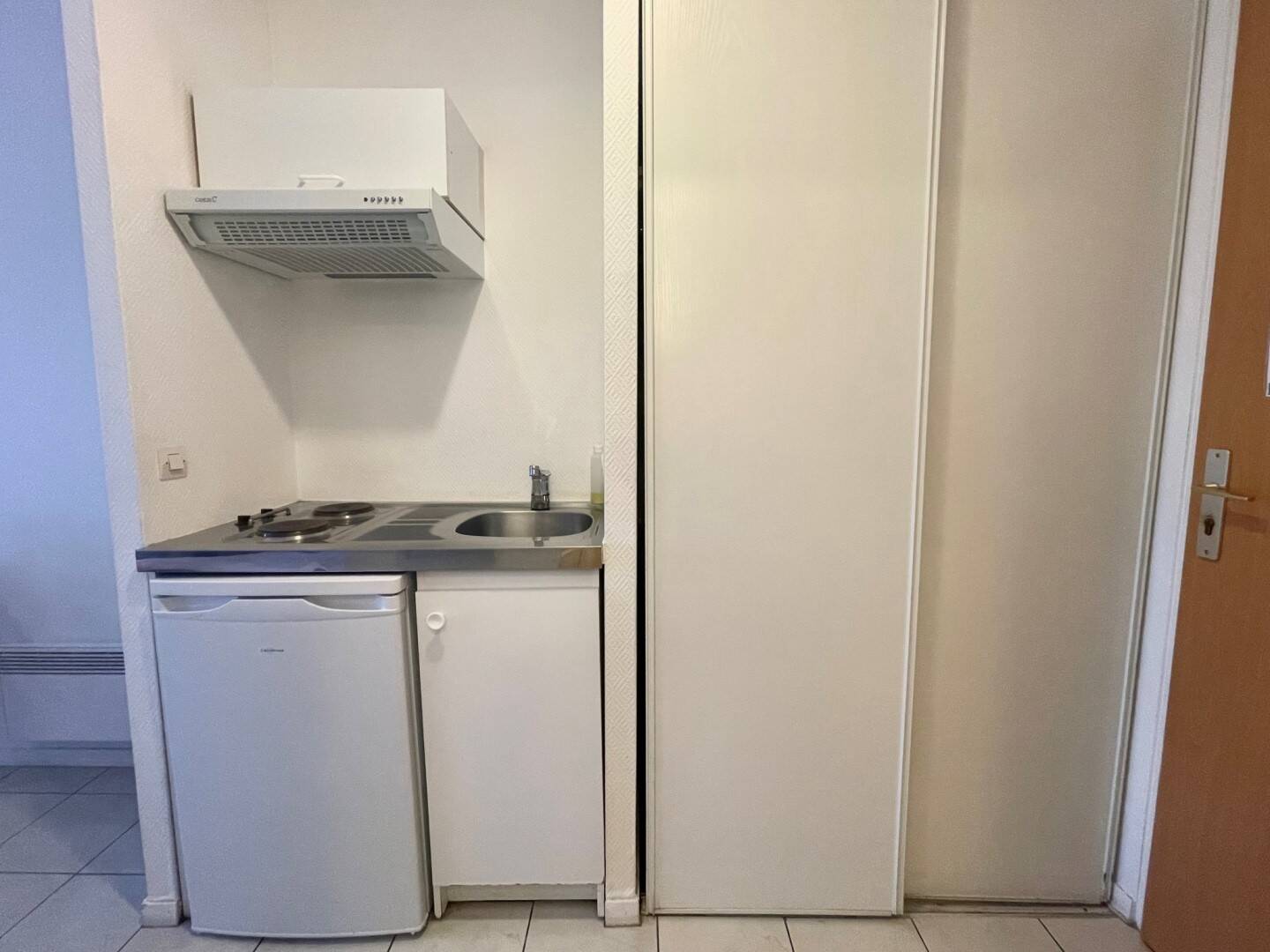 Maison à louer, 22m², SAINT MAUR DES FOSSES