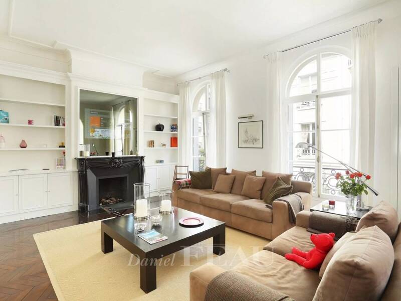 Maison à louer, 251m², NEUILLY SUR SEINE