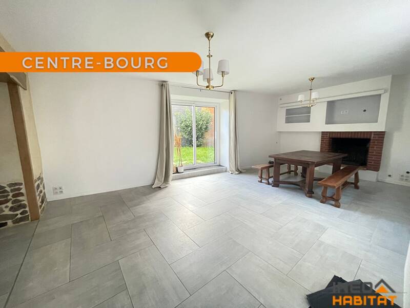Maison à vendre, 120m², LA MEZIERE