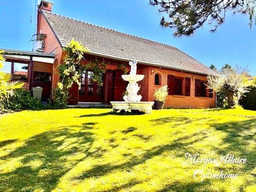 Maison à vendre 477 000 € 10 pièces 5 chambres 190 m² 9 122 m² de terrain Les Noires Terres Fourmies 59610