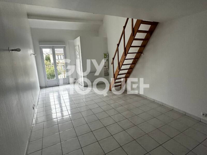 Maison à louer, 33m², MONTFERMEIL