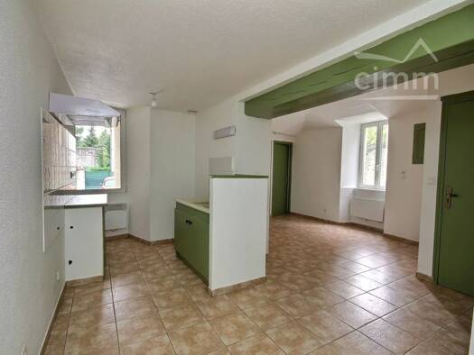 Appartement à louer 350 € 2 pièces 1 chambre 33,8 m² RDC Baix 07210