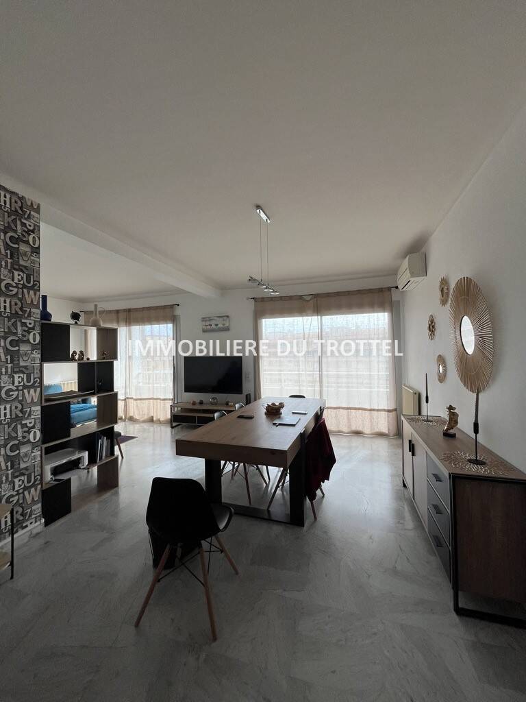 Maison à louer, 90m², AJACCIO