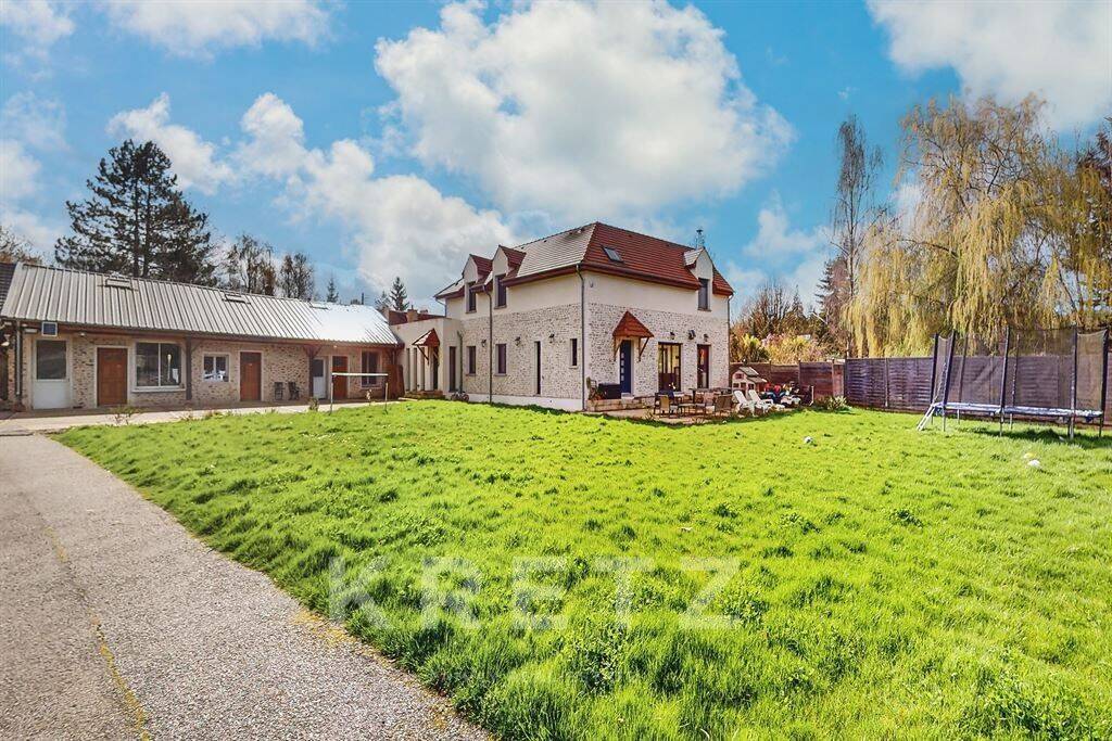 Maison à vendre, 335m², SAINT LEGER EN YVELINES