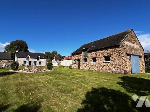 Maison à vendre 187 800 € 3 pièces 1 chambre 70 m² 3 228 m² de terrain Les Brulais 35330