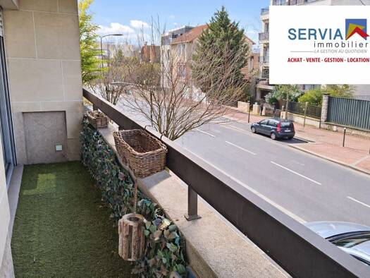 Appartement à louer 1 060 € 2 pièces 1 chambre 37,1 m² RDC Bourg-la-Reine 92340