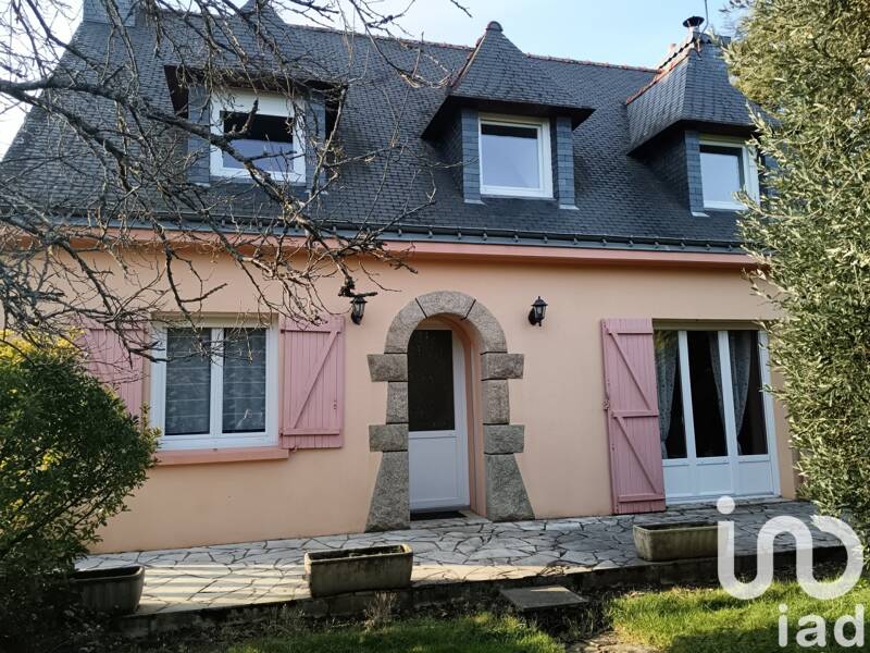 Maison à vendre, 104m², PLUMELIAU
