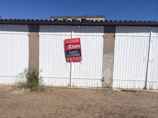 Parking à louer 45 € 12 m² Le Banlay-Marechal Leclerc Nevers 58000