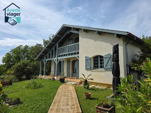 Maison en viager occupé Bouquet 74 000 € 4 pièces 3 chambres 105 m² 1 000 m² de terrain Montfort-en-Chalosse 40380
