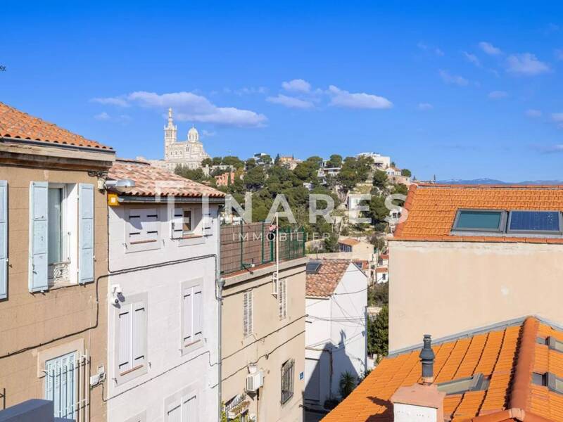 Maison à louer, 107m², MARSEILLE 7E