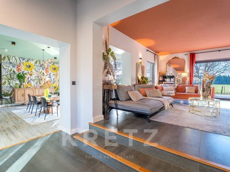 Maison à vendre, 339m², SAINT BONNET LES OULES