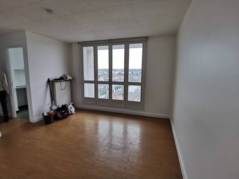 Maison à louer, 30m², SAINT MAUR DES FOSSES