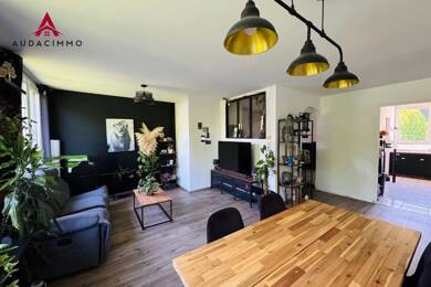 Appartement à vendre 126 000 € 4 pièces 3 chambres 84,2 m² Dernier étage, Étage 2/2 Pompey 54340