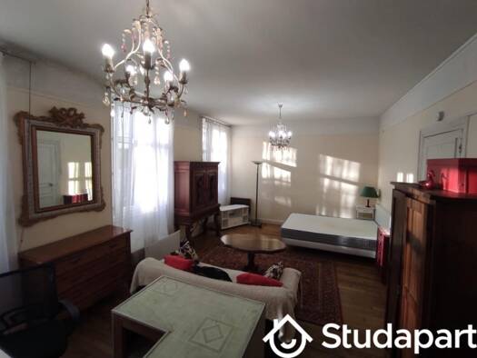 Studio à louer 730 € 1 pièce 1 chambre 28 m² RDC Rosiere Brétigny-sur-Orge 91220