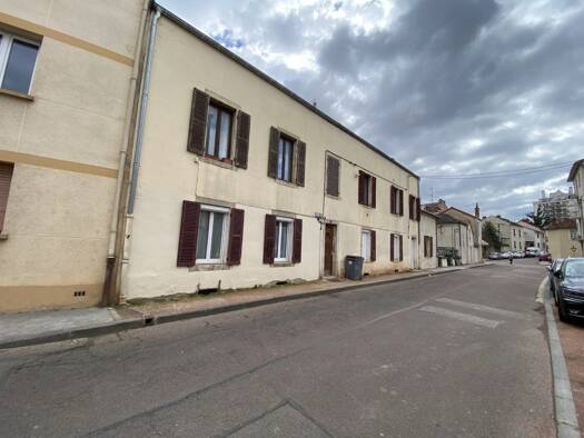 Duplex à vendre 109 000 € 2 pièces 1 chambre 52 m² Étage 1/2 Fauconnet Dijon 21000