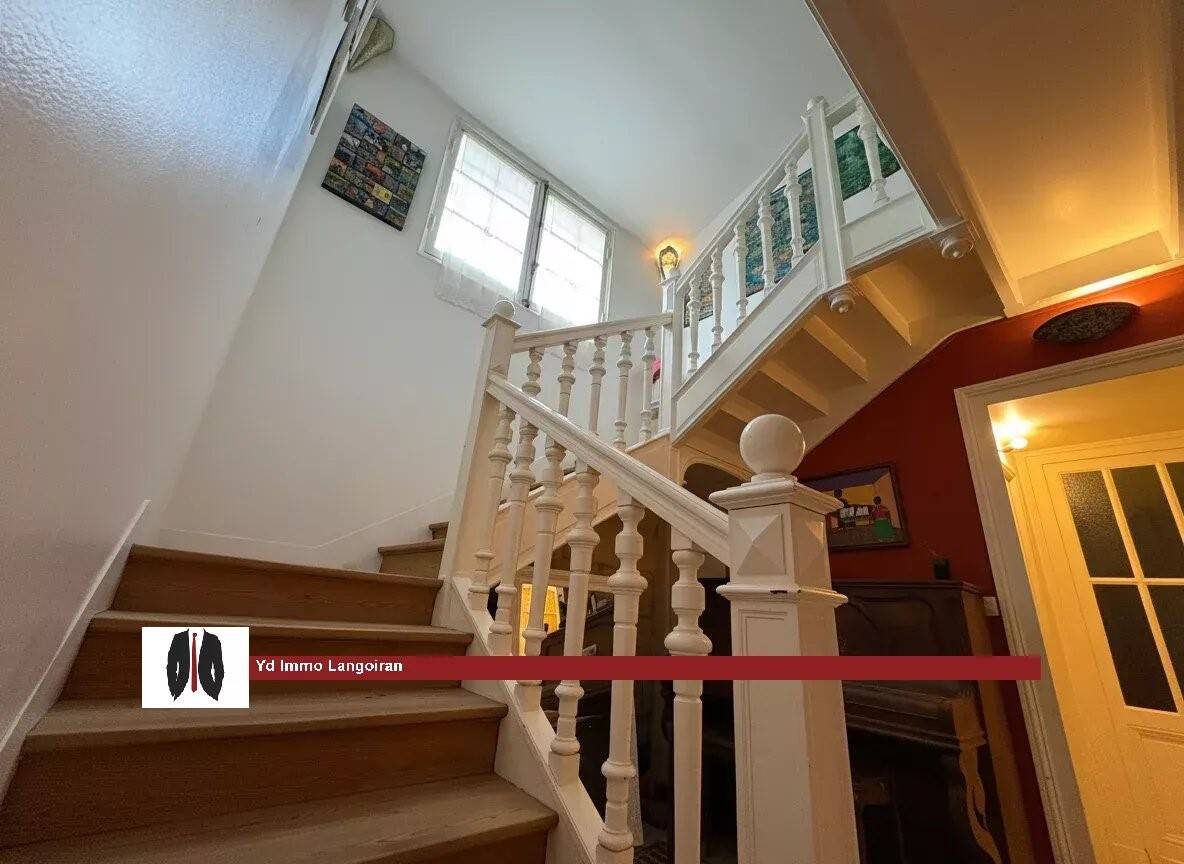 Maison à vendre, 186m², SAINT CAPRAIS DE BORDEAUX