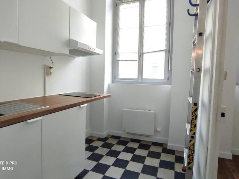 Maison à louer, 19m², LYON 3E