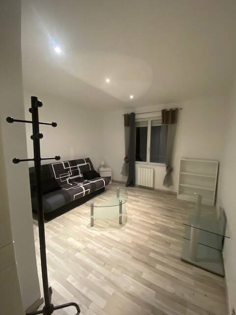 Maison à louer, 22m², VITRY SUR SEINE