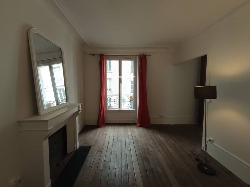 Maison à louer, 46m², PARIS 18E