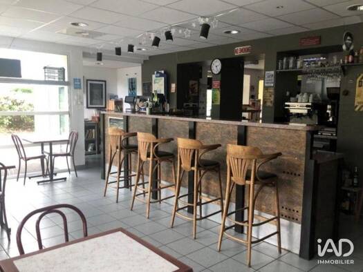 Local commercial à vendre 54 500 € 110 m² de surface de vente Brennilis 29690
