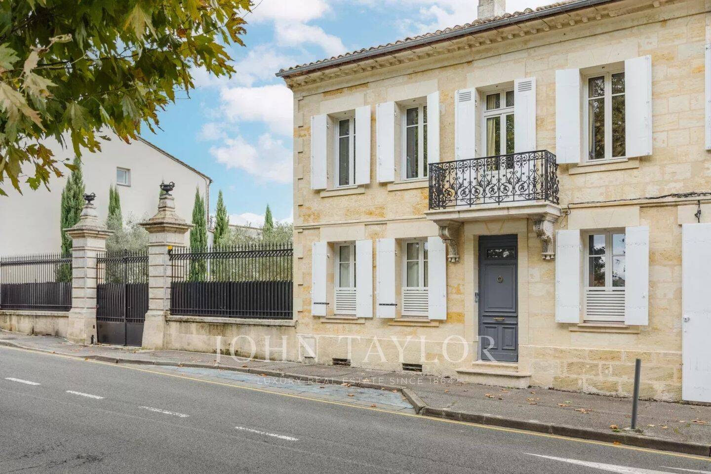 Maison à vendre, 248m², LIBOURNE