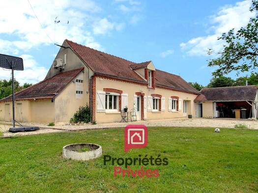 Maison à vendre 268 000 € 6 pièces 4 chambres 130 m² 2 100 m² de terrain Chevillon-sur-Huillard 45700