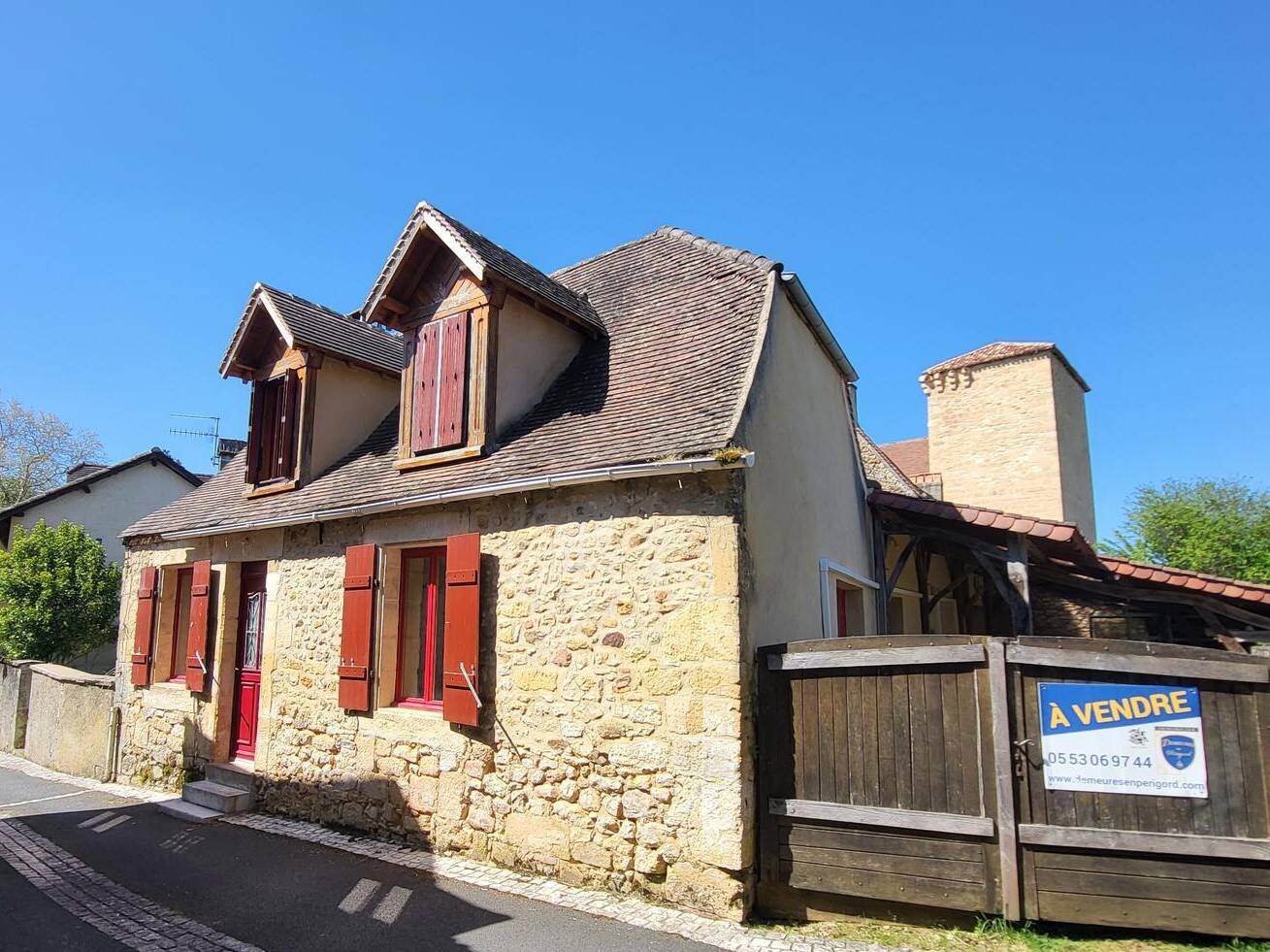 Maison à vendre, 132m², ROUFFIGNAC SAINT CERNIN DE REILHAC