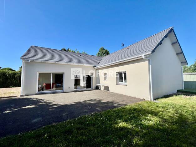 Maison de plain-pied à vendre 253 000 € 5 pièces 3 chambres 110 m² 1 174 m² de terrain Preaux 76160