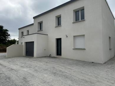 Maison à louer 1 300 € 6 pièces 5 chambres 123 m² Quartiers Sud Saint-Renan 29290