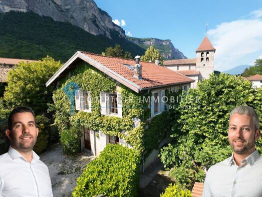 Maison à vendre 445 000 € 7 pièces 3 chambres 160 m² 360 m² de terrain Crolles 38920