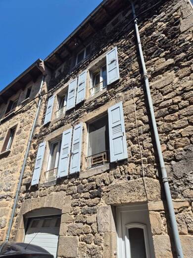 Maison à vendre 138 000 € 4 pièces 150 m² 252 m² de terrain Pradelles 43420