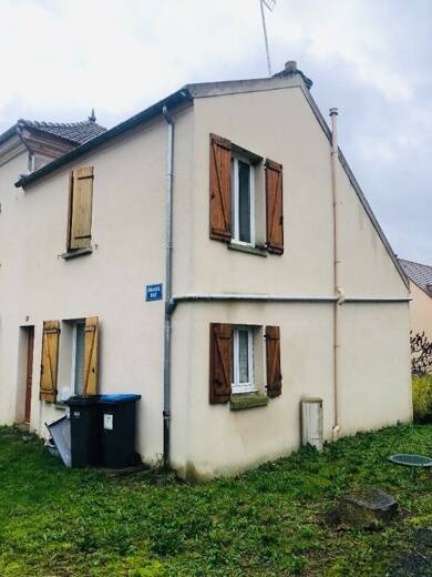 Maison à louer 925 € 3 pièces 2 chambres 90,6 m² 152 m² de terrain Puisieux 77139