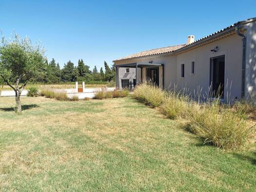 Maison de plain-pied à vendre - Première occupation 514 000 € 5 pièces 3 chambres 125 m² 3 361 m² de terrain Saze 30650