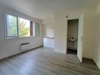 Appartement à vendre 70 000 € 1 pièce 16 m² RDC/1 Viry Chatillon 91170