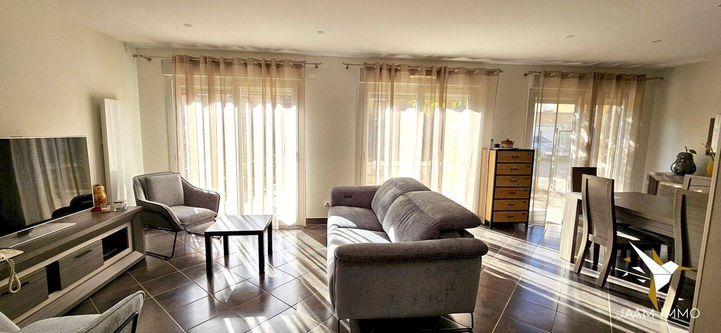 Maison à vendre, 109m², SAINT GEORGES DE RENEINS