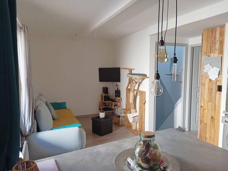 Maison à louer, 46m², ROUGIERS