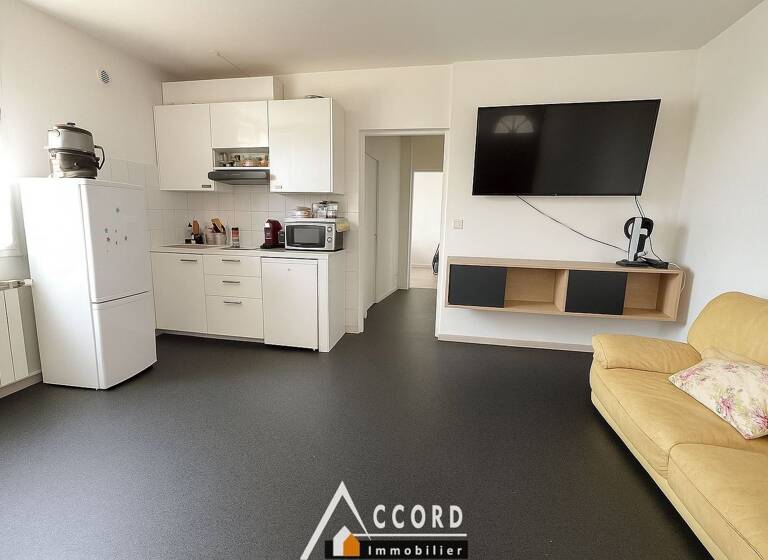 Appartement à vendre 169 000 € 2 pièces 1<br/>chambre 35 m²<br/>superficie RDC<br/>étage La Croix Blanche-Les Richebourgs Sartrouville 78500