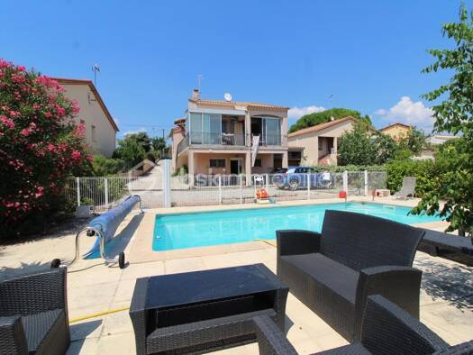 Villa à vendre 384 000 € 5 pièces 2 chambres 160 m² 840 m² de terrain Pézenas 34120