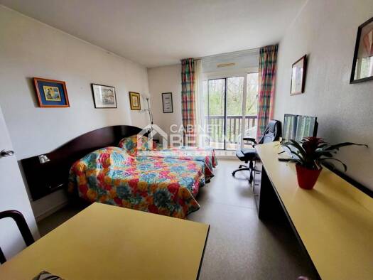 Appartement à vendre 71 000 € 1 pièce 23,7 m² Étage 3/4 Dax 40100