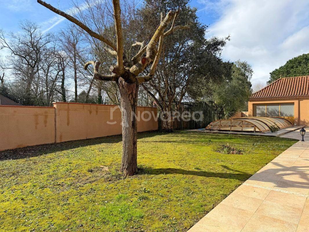 Maison à vendre, 241m², PAU